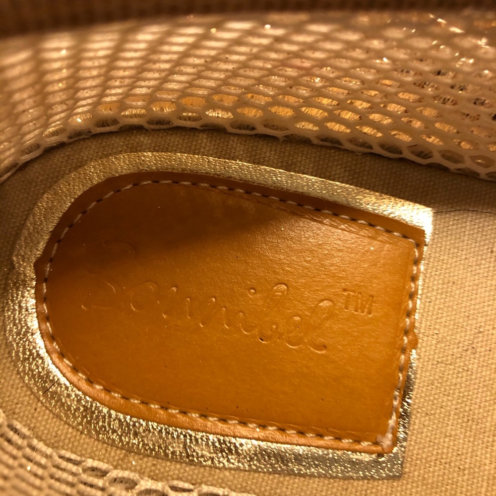 SLIP ON SHOES - Picture 4 of 4